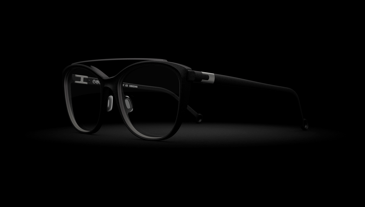Cat-eye frame — Obsidian, ¾ view